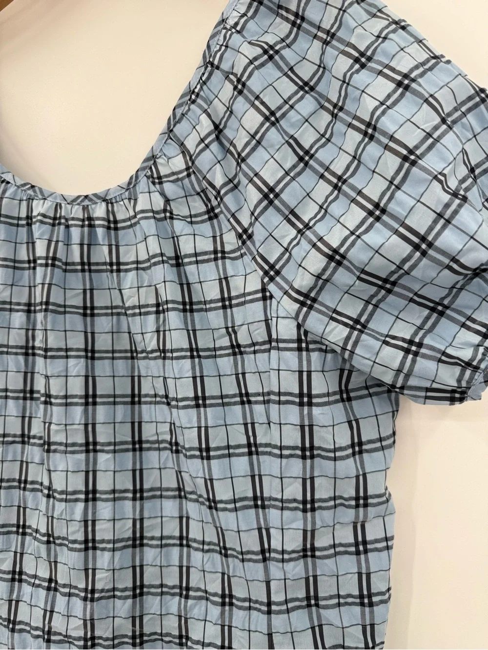 J.Crew V-Back Puff Sleeve Textured Plaid Top  | Light Blue / Navy | Size 6